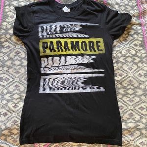 Paramore Band Tee